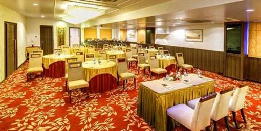 фото отеля HHI Select Bengaluru