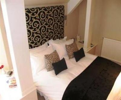 фото отеля Buckland Tout-Saints Hotel