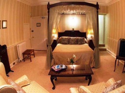 фото отеля Buckland Tout-Saints Hotel