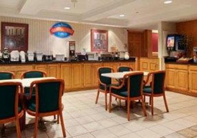 фото отеля Baymont Inn & Suites Indianapolis Airport Plainfield