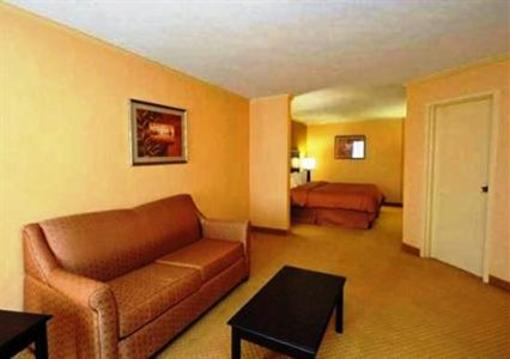 фото отеля Clarion Inn Nacogdoches