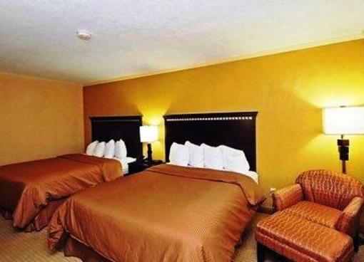 фото отеля Clarion Inn Nacogdoches