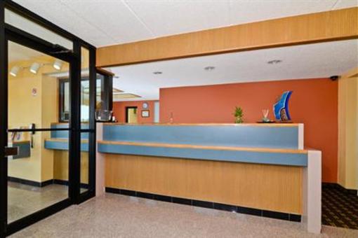 фото отеля Americas Best Value Inn/Memphis Airport