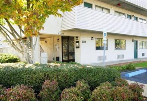 фото отеля Americas Best Value Inn/Memphis Airport
