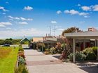 фото отеля Beachfront Motel and Cottages