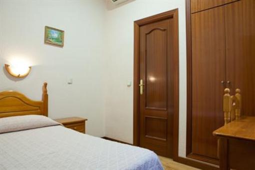 фото отеля Hostal Zamora