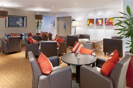 фото отеля Express By Holiday Inn East Midlands Airport Derby