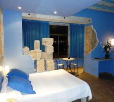 фото отеля Hostal La Marina Ibiza