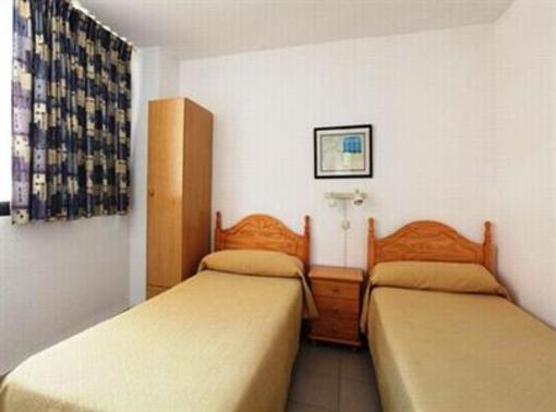 фото отеля Apartamentos Mayra Benidorm