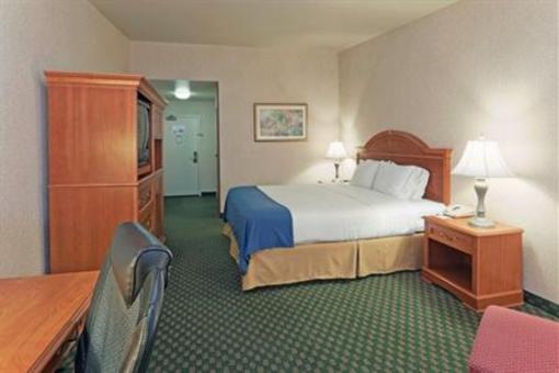 фото отеля Holiday Inn Express Bakersfield