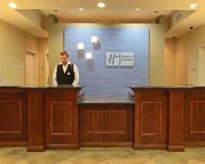 фото отеля Holiday Inn Express Hotel & Suites Searcy