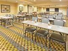 фото отеля Holiday Inn Express Hotel & Suites Searcy