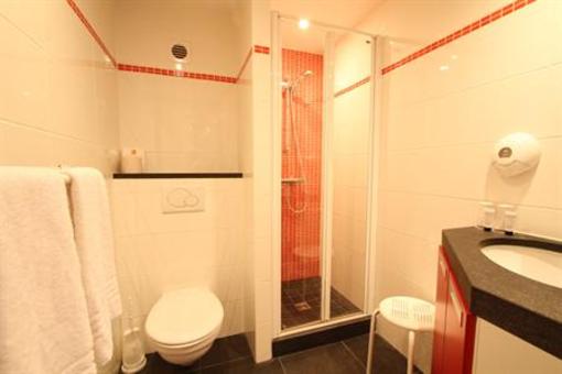 фото отеля Vacantiecentrum Neutralia Hotel Ostend