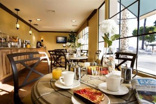 фото отеля BEST WESTERN Beachside Inn
