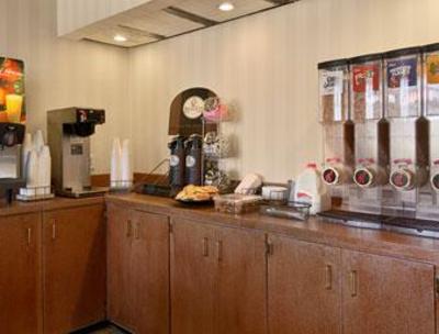 фото отеля Howard Johnson Hotel Downtown Nashville (Tennessee)