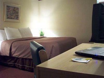 фото отеля America's Best Inn Carmichael Montgomery (Alabama)
