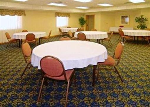 фото отеля Econo Lodge Inn & Suites Arlington (Texas)