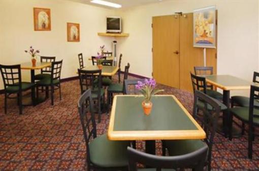 фото отеля Travelodge Hotel South Colorado Springs
