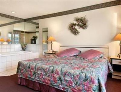 фото отеля Travelodge Hotel South Colorado Springs