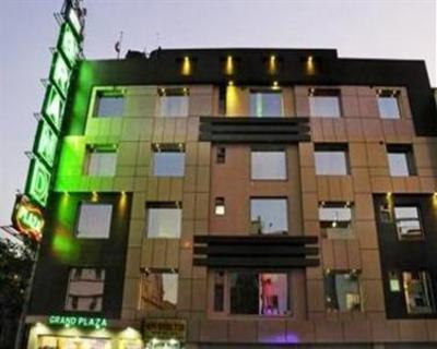 фото отеля Hotel Grand Plaza - Pahar Gunj