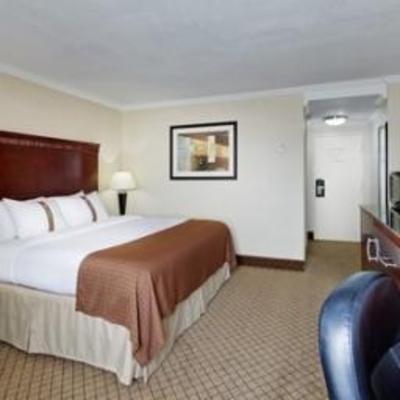 фото отеля Holiday Inn Binghamton - Hawley St Downtown