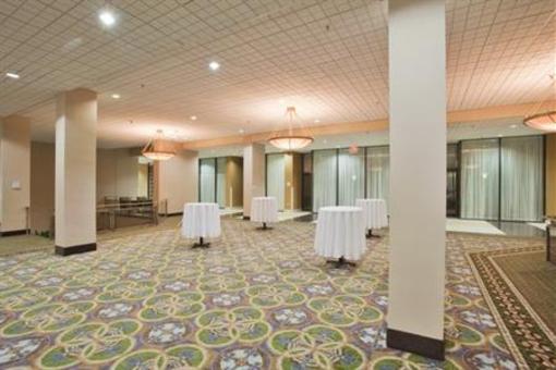 фото отеля Holiday Inn Binghamton - Hawley St Downtown