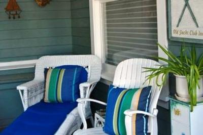 фото отеля Old Yacht Club Inn Santa Barbara