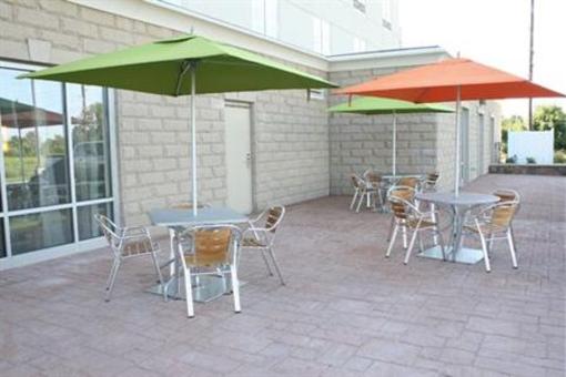 фото отеля Holiday Inn Express & Suites Terre Haute