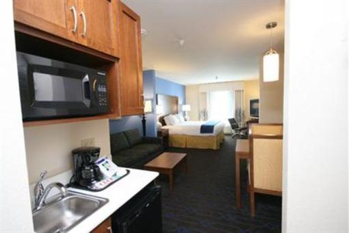фото отеля Holiday Inn Express & Suites Terre Haute