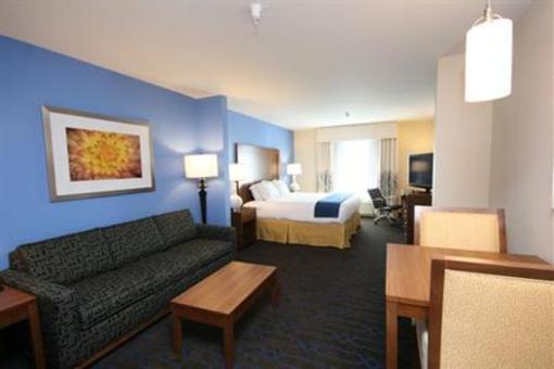 фото отеля Holiday Inn Express & Suites Terre Haute