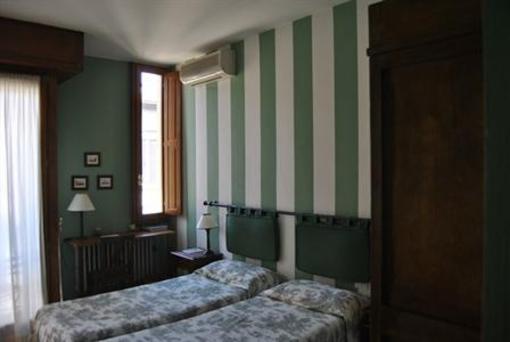 фото отеля A Teatro Bed & Breakfast Florence