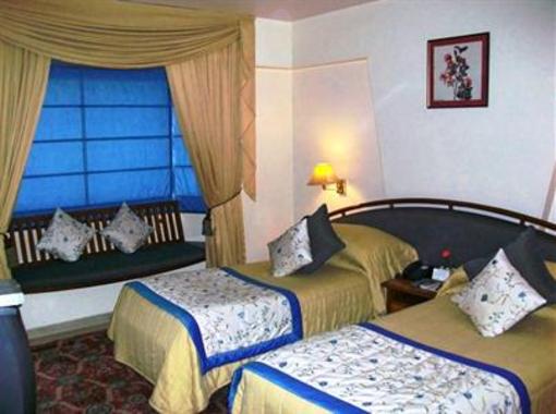 фото отеля Quality Inn Parle International