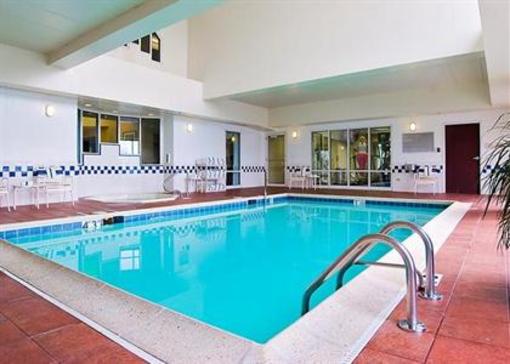 фото отеля Fairfield Inn & Suites Chicago Midway Airport Bedford Park