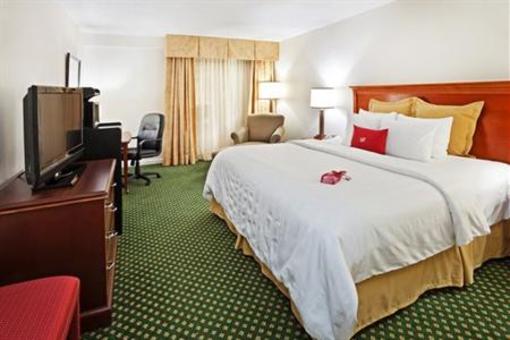 фото отеля Crowne Plaza Hickory I-40