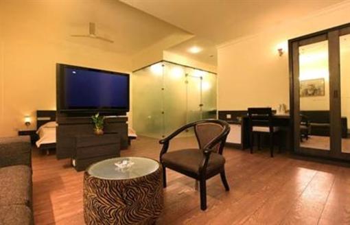 фото отеля Hotel Chaupal Gurgaon