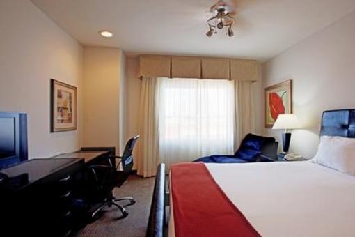 фото отеля Holiday Inn Express Hotel & Suites Amarillo