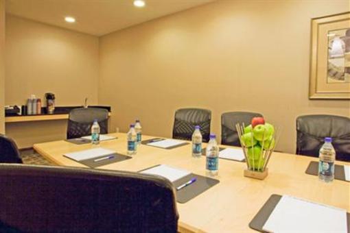фото отеля Holiday Inn Express Hotel & Suites Amarillo