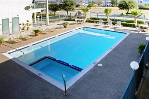 фото отеля Americas Best Value Inn Forth Worth