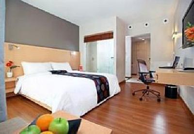 фото отеля Hotel Solo Sukhumvit 2