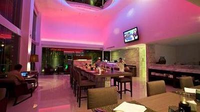 фото отеля Hotel Solo Sukhumvit 2