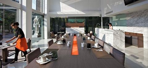 фото отеля Hotel Solo Sukhumvit 2