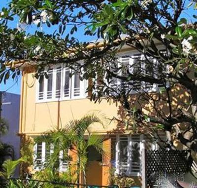 фото отеля Civic Guest House Backpackers Hostel