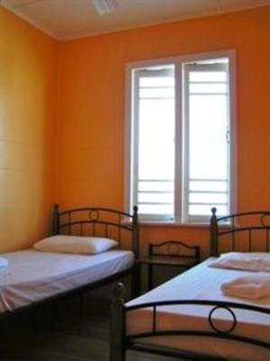 фото отеля Civic Guest House Backpackers Hostel