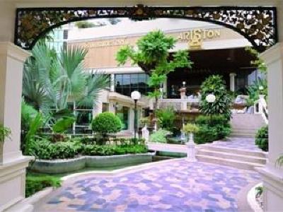 фото отеля Ariston Hotel Bangkok