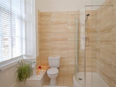 фото отеля Windsor Street Apartments