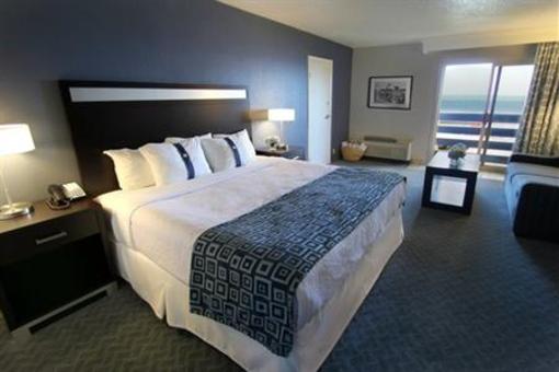 фото отеля The Beach House A Holiday Inn Resort