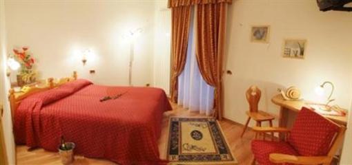 фото отеля Hotel al Faggio