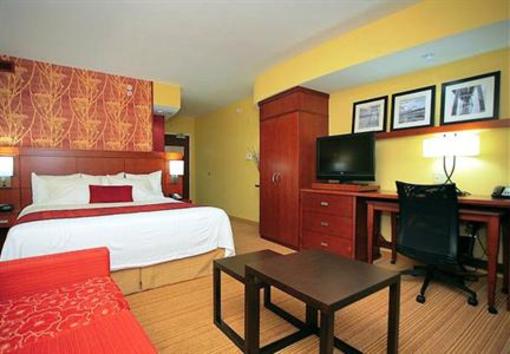фото отеля Courtyard by Marriott Jacksonville Northeast/Kendall Town