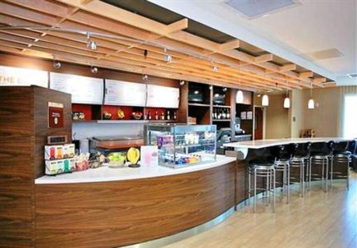 фото отеля Courtyard by Marriott Jacksonville Northeast/Kendall Town