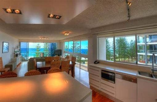 фото отеля Solnamara Beachfront Apartments